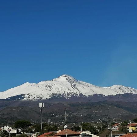 Il Sole Dell'Etna Leilighet Aci SantʼAntonio Eksteriør bilde